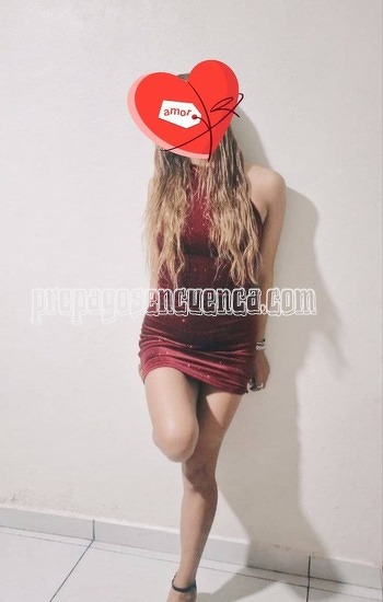 LINDA RUBIA DE CASA